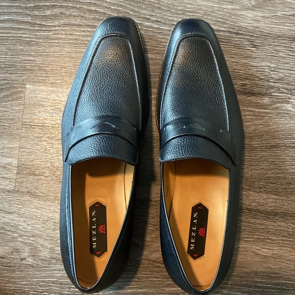 MEZLAN LOAFERS AND DRESS SHOES BUNDLE - Picture 11 of 15